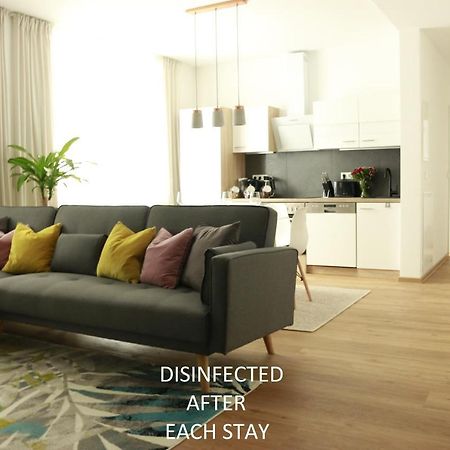 Am City Apartment 24H Self-Check-In, Free Parking, U-Bahn 350M, Netflix Norimberga Esterno foto