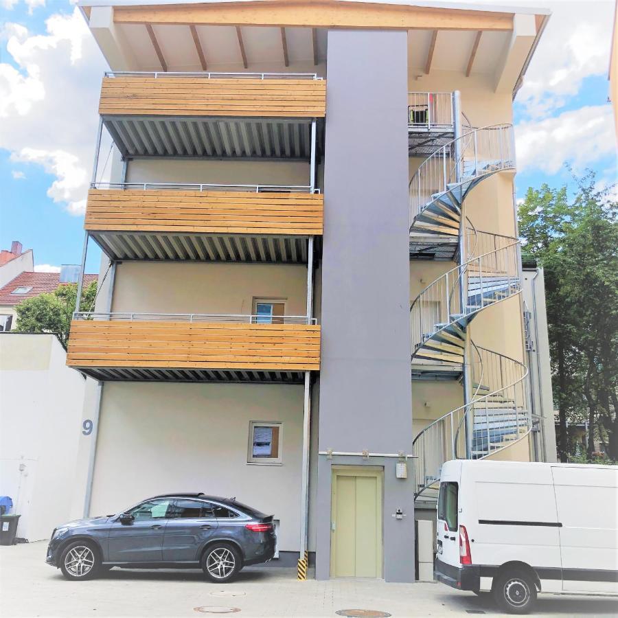 Am City Apartment 24H Self-Check-In, Free Parking, U-Bahn 350M, Netflix Norimberga Esterno foto