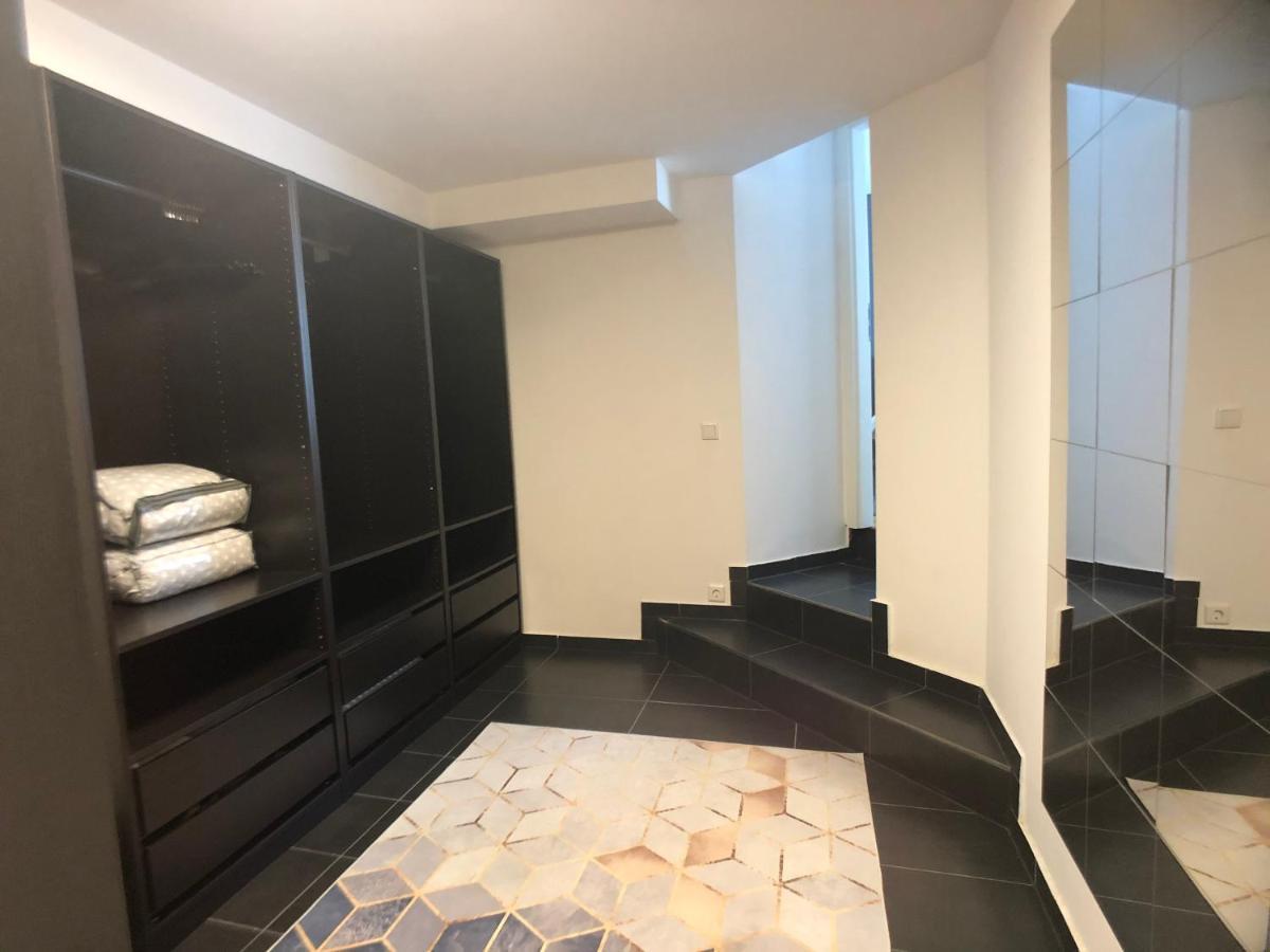 Am City Apartment 24H Self-Check-In, Free Parking, U-Bahn 350M, Netflix Norimberga Esterno foto
